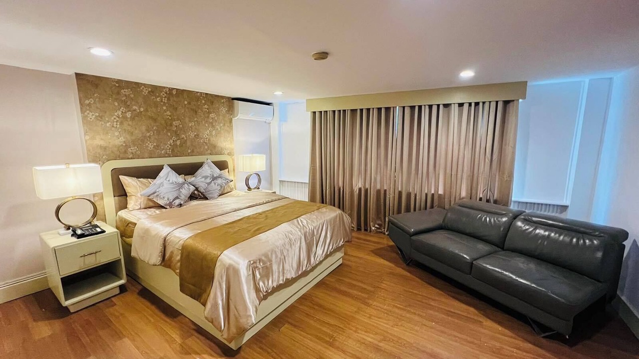 Photo of Bedroom in Paco