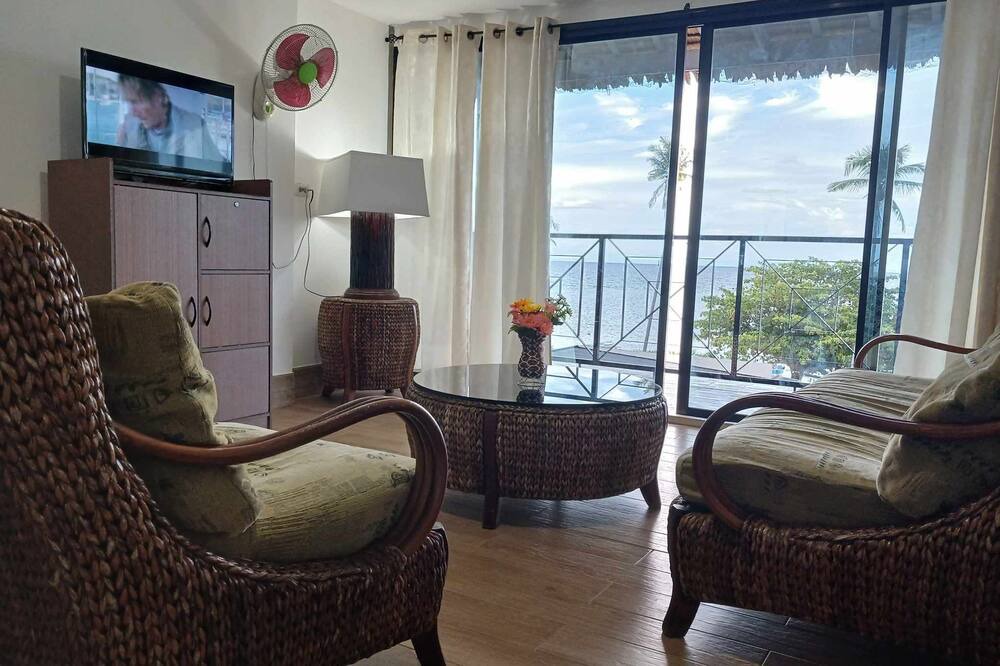 Photo of Livingroom in Panglao