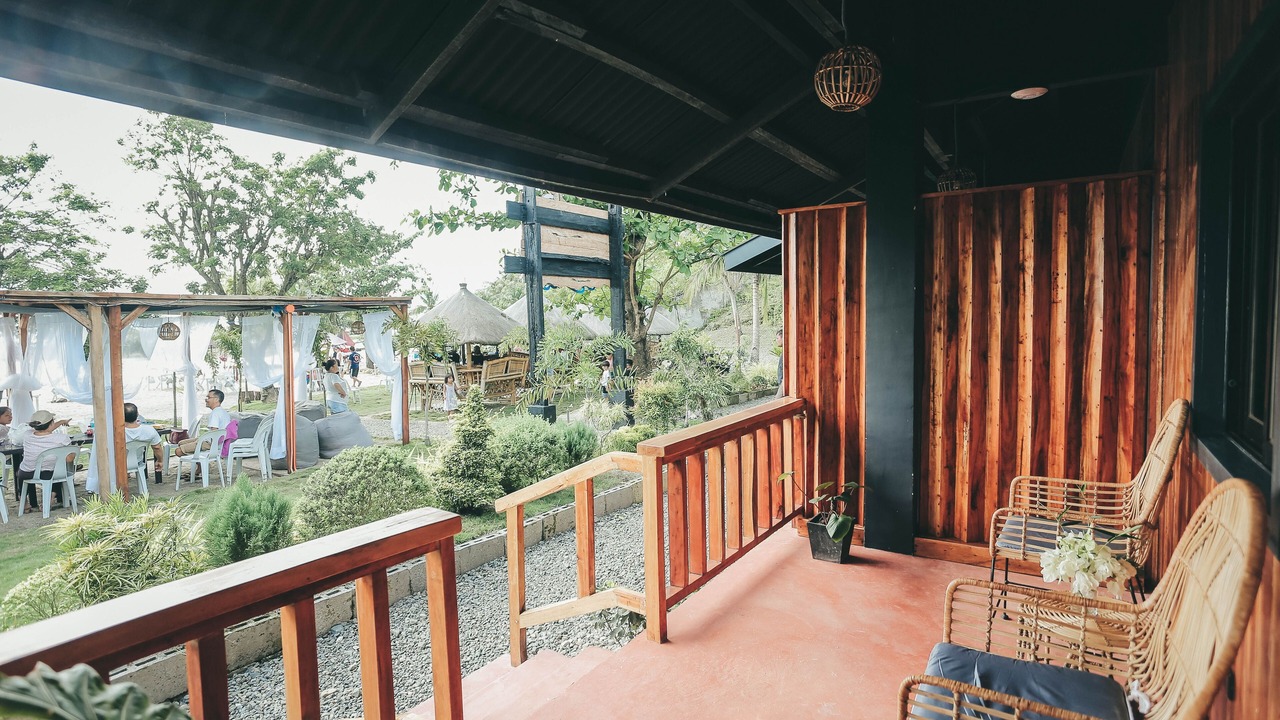 Photo of Bedroom in Badian