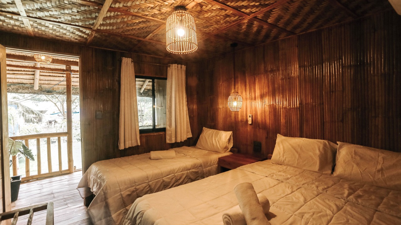 Photo of Bedroom in Badian