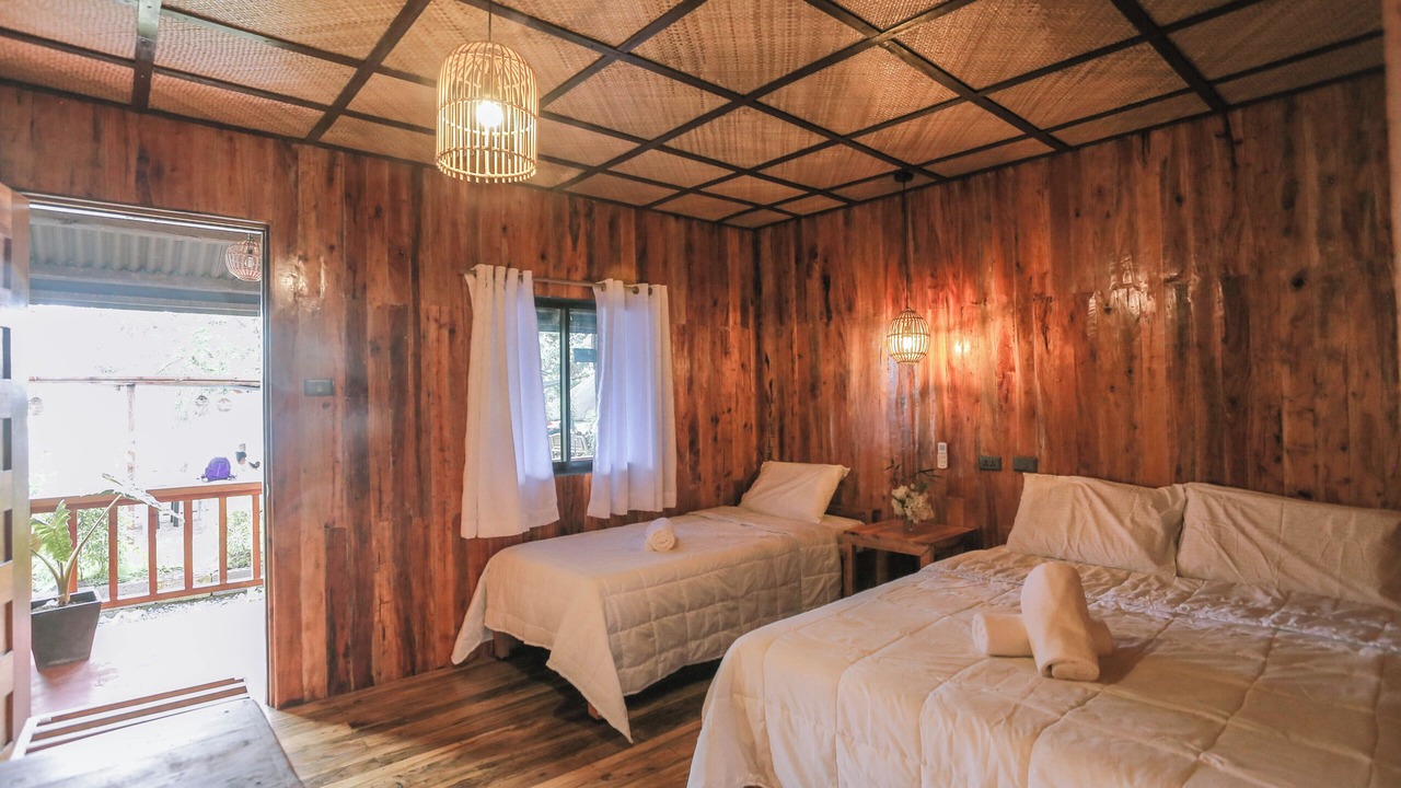 Photo of Bedroom in Badian