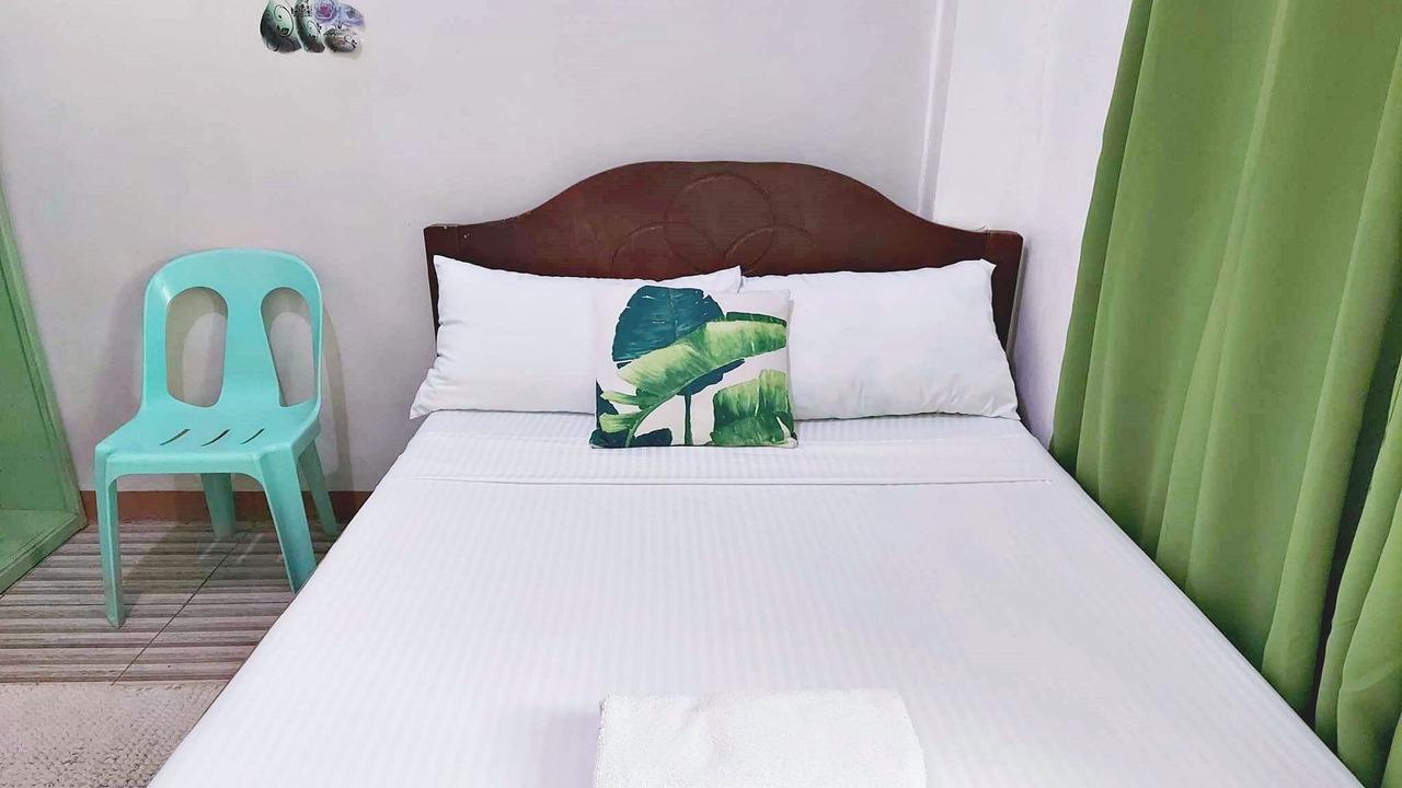 Photo of Bedroom in Lambunao