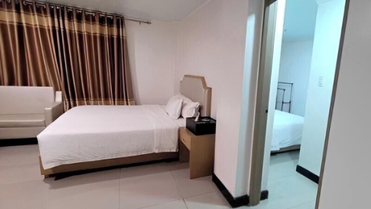 Photo of Bedroom in Clark