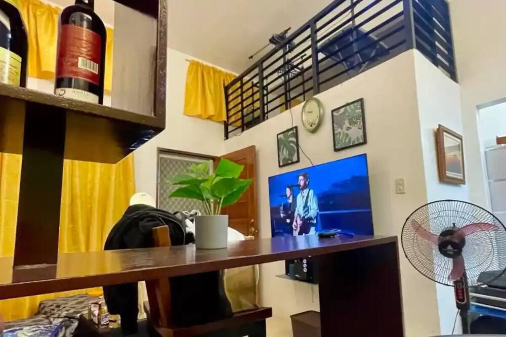 Photo of Others in Amadeo