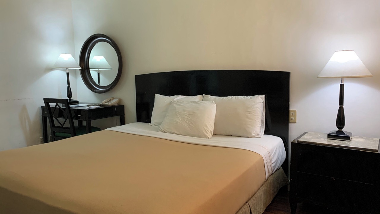 Photo of Bedroom in Paco