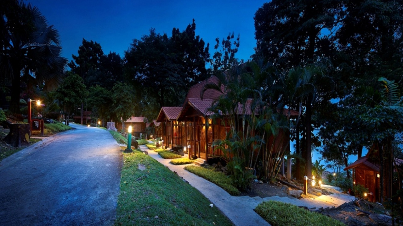 Photo of Outdoor in Padang Matsirat