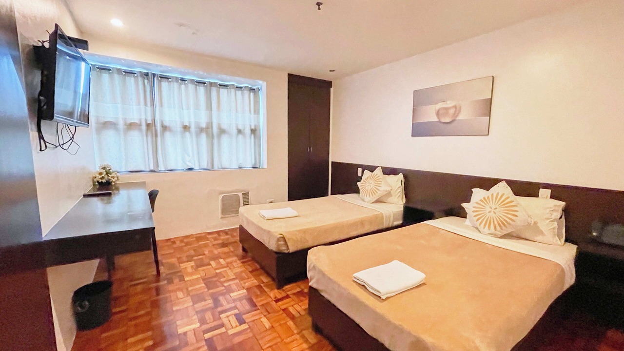 Photo of Bedroom in Legazpi Village