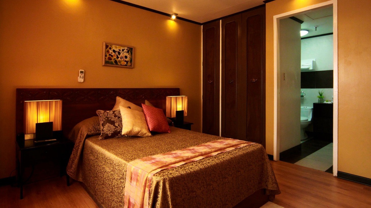 Photo of Bedroom in Ermita Night District