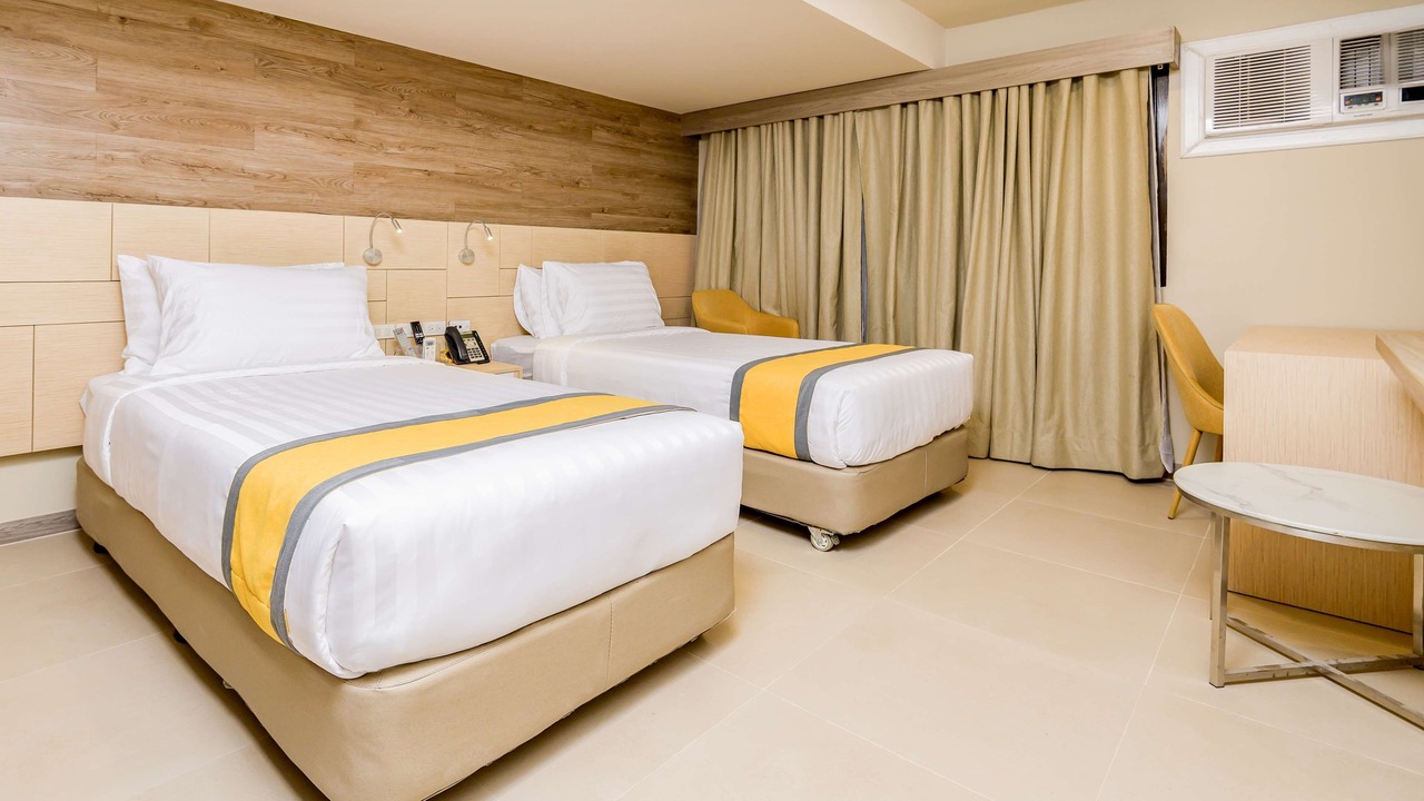 Photo of Bedroom in Capitol Site