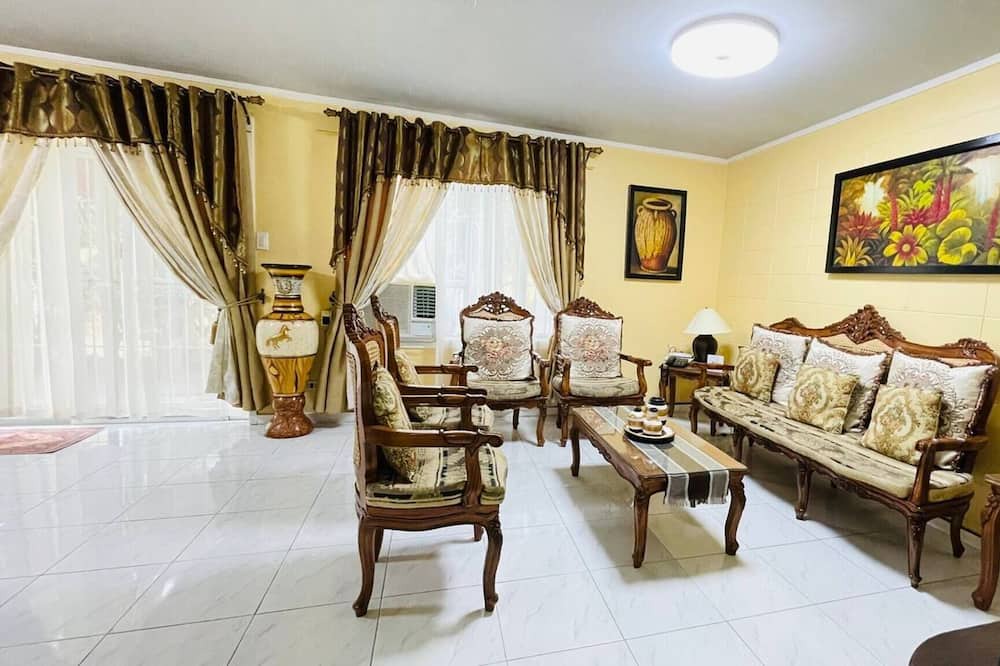 Photo of Livingroom in Olongapo