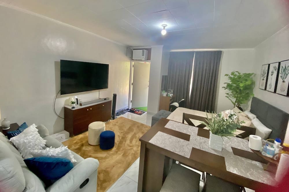 Photo of Livingroom in Morong