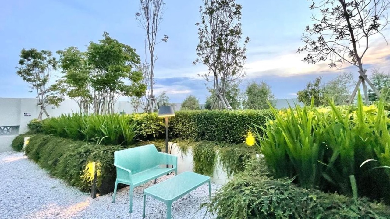 Photo of Outdoor in Maluri
