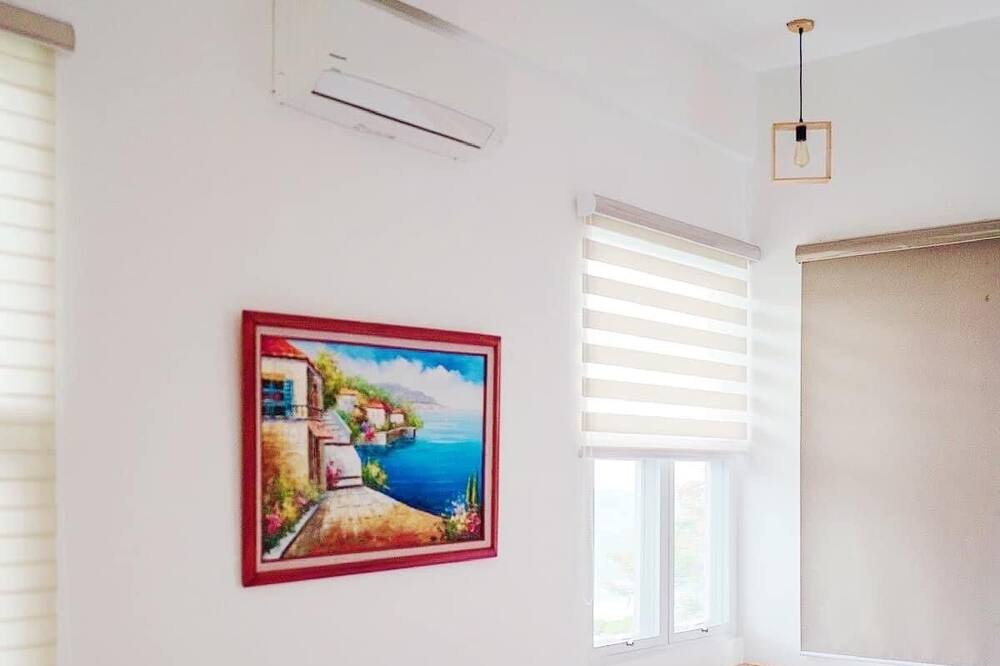 Photo of Bedroom in Poblacion