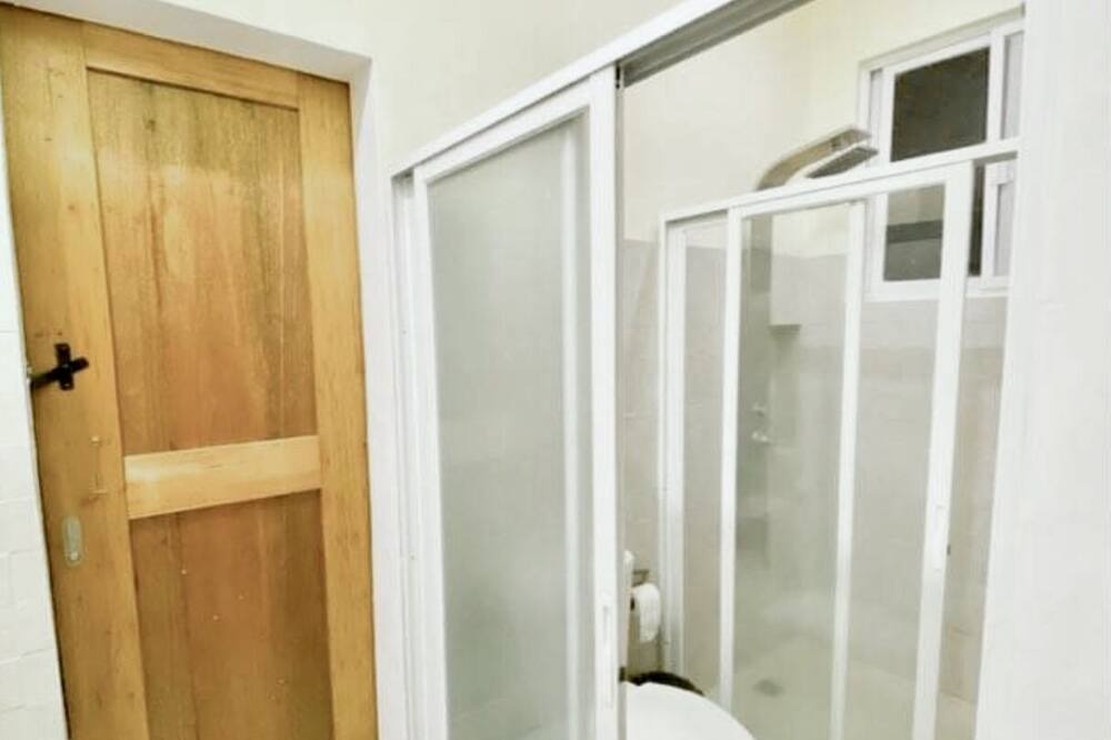 Photo of Bathroom in Poblacion