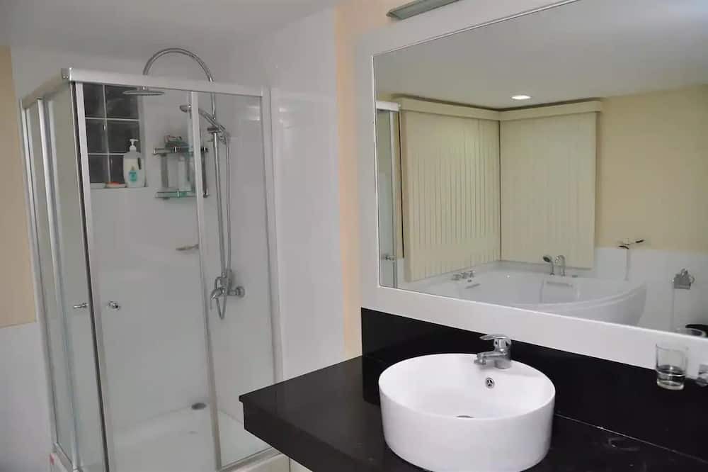 Photo of Bathroom in Olongapo