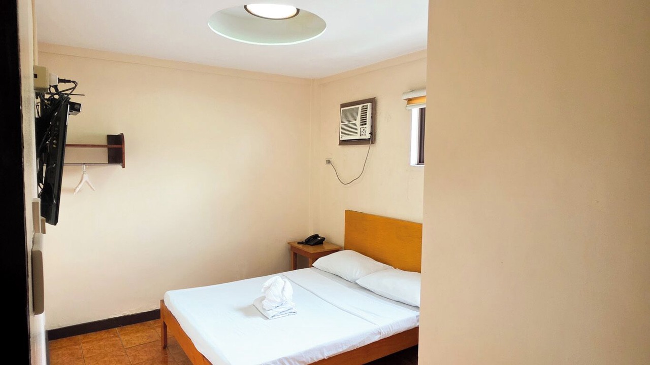 Photo of Bedroom in Project 8