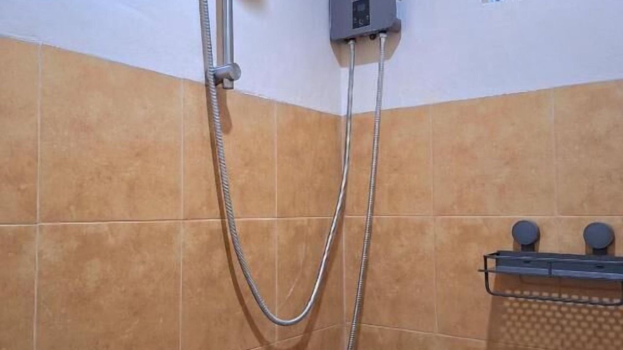 Photo of Bathroom in Clarin