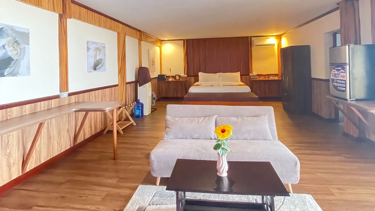 Photo of Bedroom in Puerto Galera