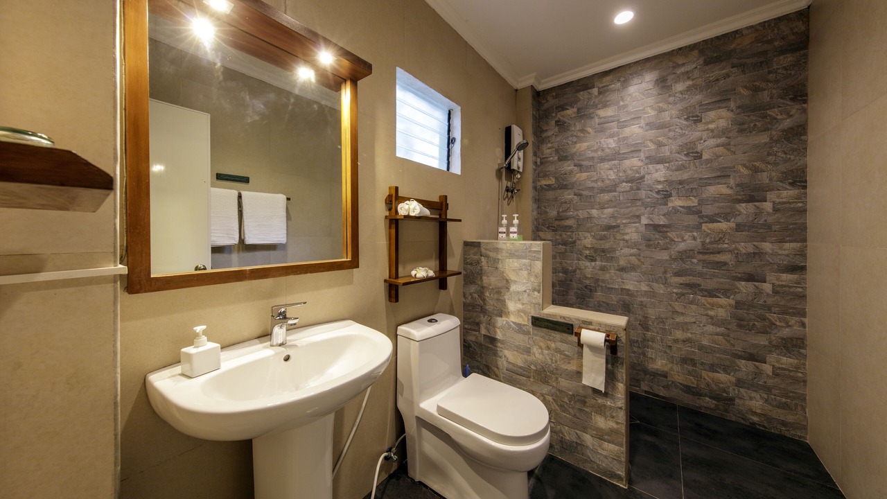 Photo of Bathroom in Daanbantayan