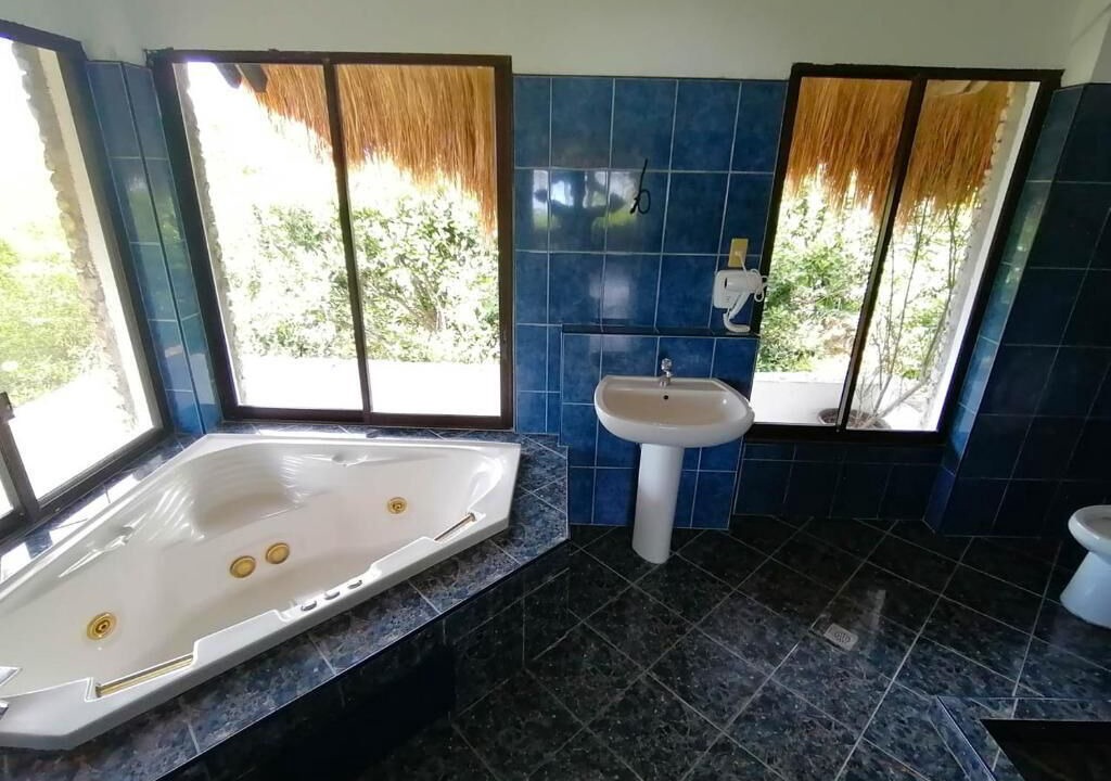 Photo of Bathroom in Moalboal