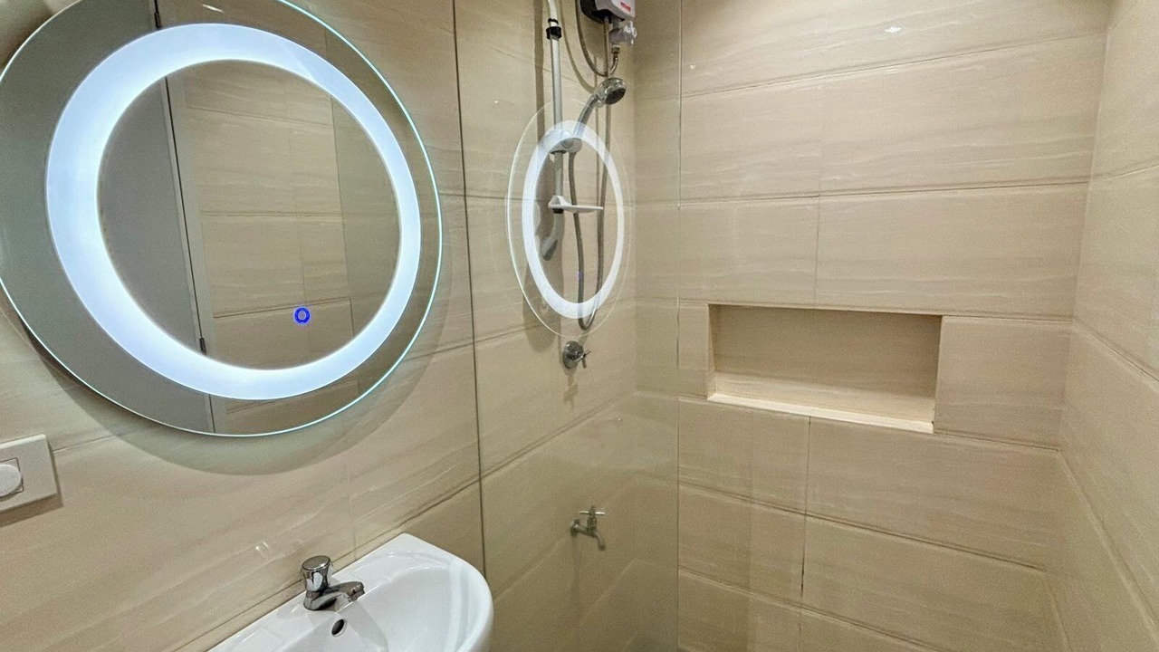 Photo of Bathroom in Fairview