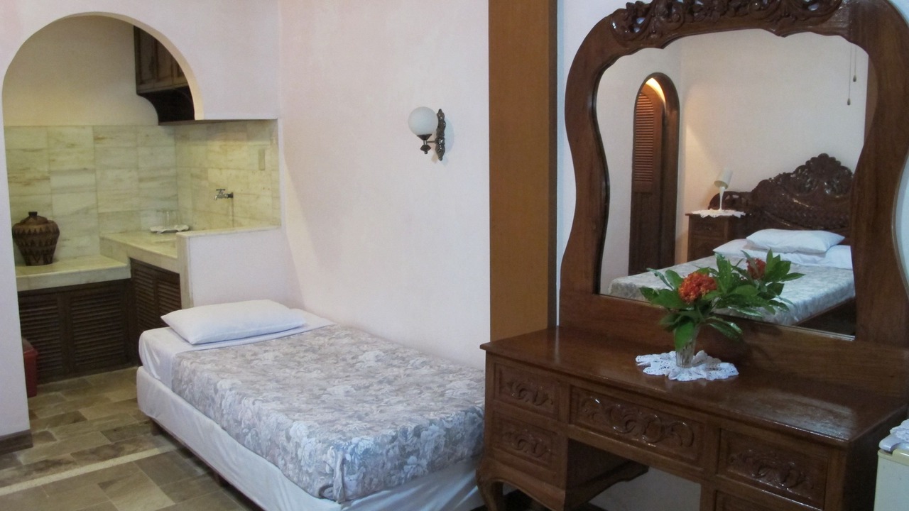 Photo of Bedroom in Puerto Galera