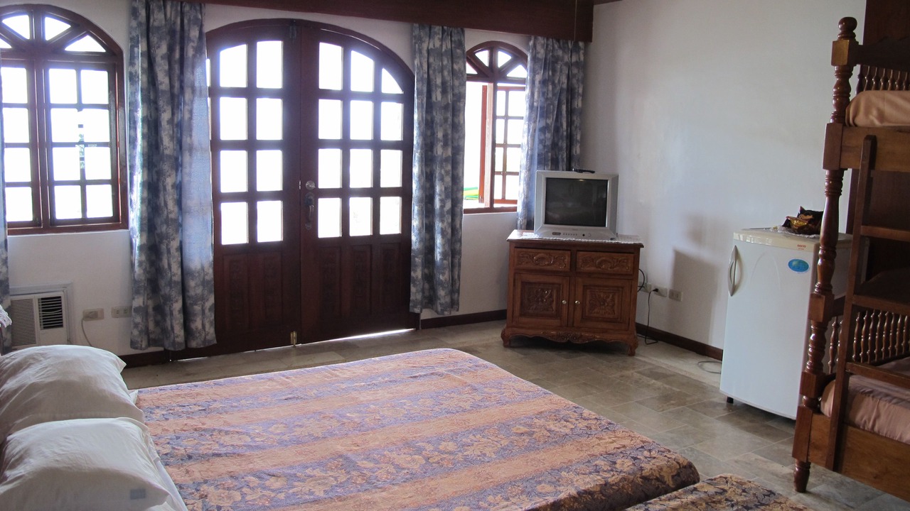 Photo of Bedroom in Puerto Galera
