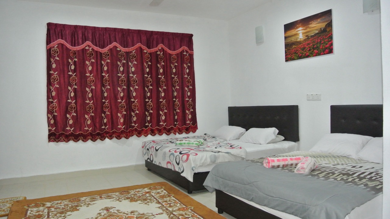 Photo of Bedroom in Kampung Kedawang