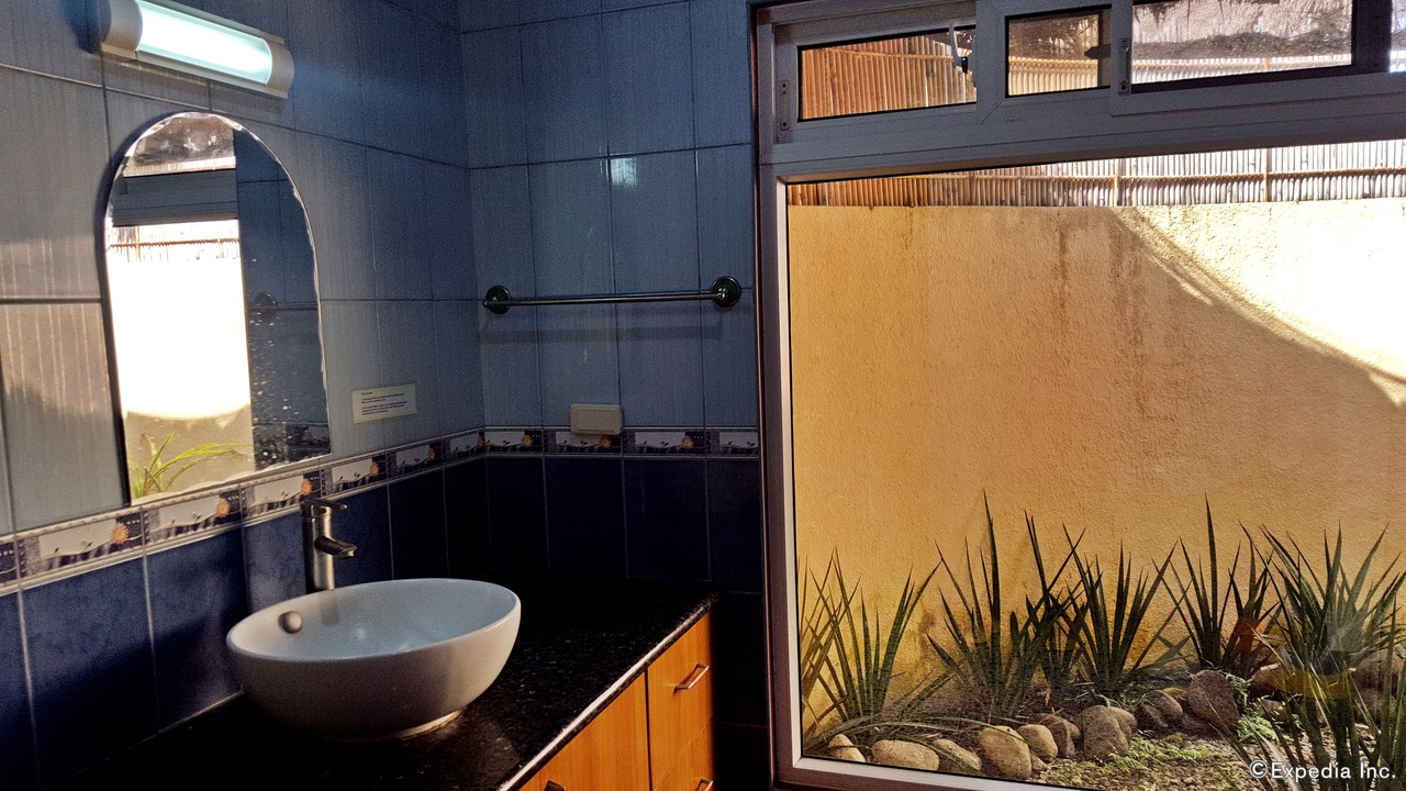 Photo of Bathroom in Zamboanguita