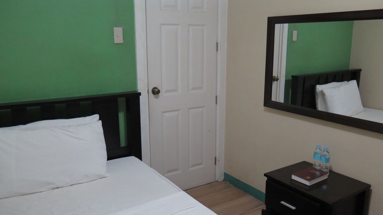 Photo of Bedroom in Silang Junction South