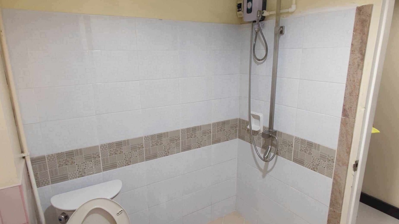 Photo of Bathroom in Dasmarinas