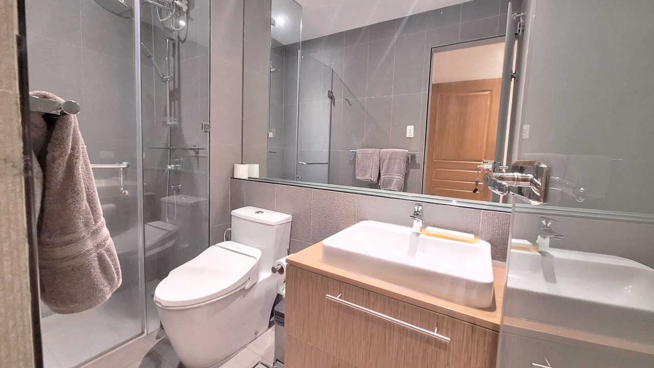Photo of Bathroom in Ermita Night District