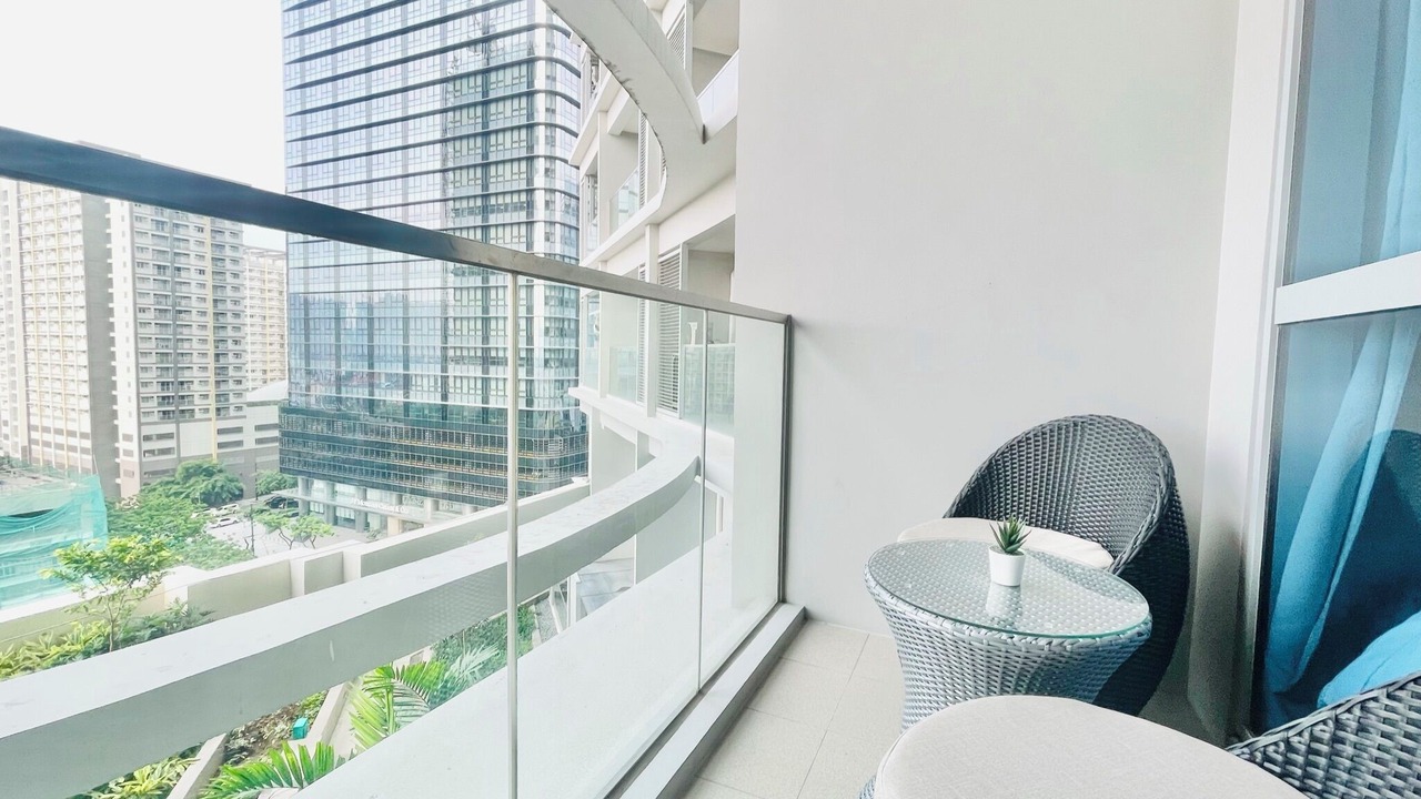Photo of Patio Balcony in Bonifacio Global City