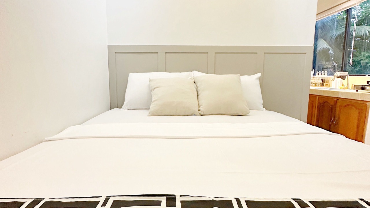 Photo of Bedroom in Manoc-Manoc