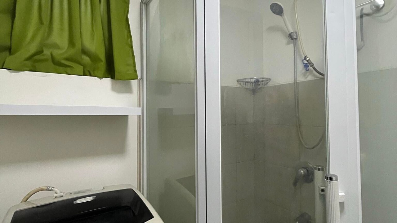 Photo of Bathroom in Poblacion District