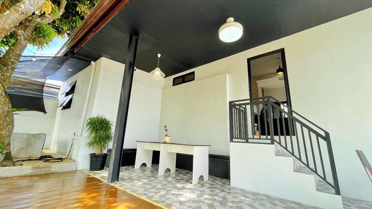 Photo of Others in Amadeo