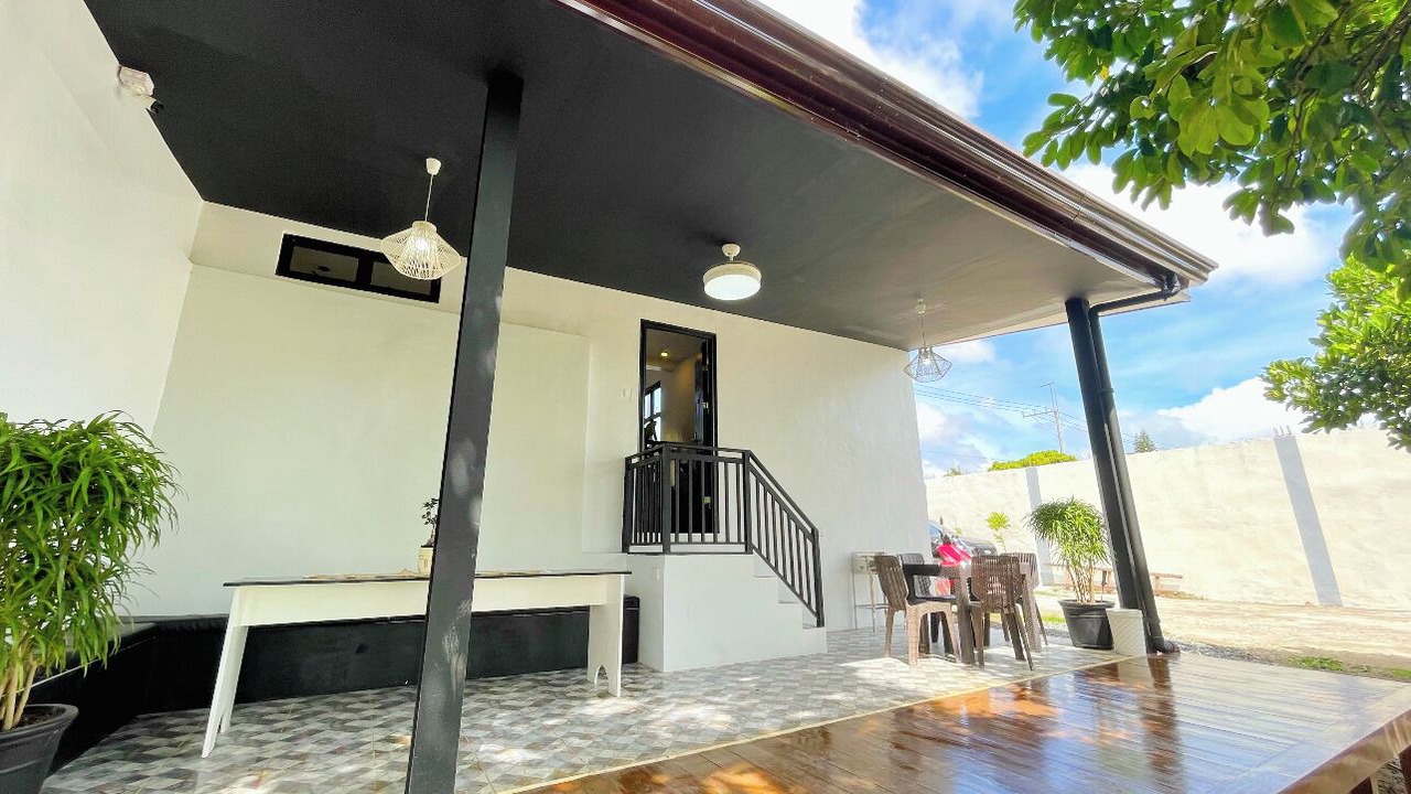 Photo of Patio Balcony in Amadeo