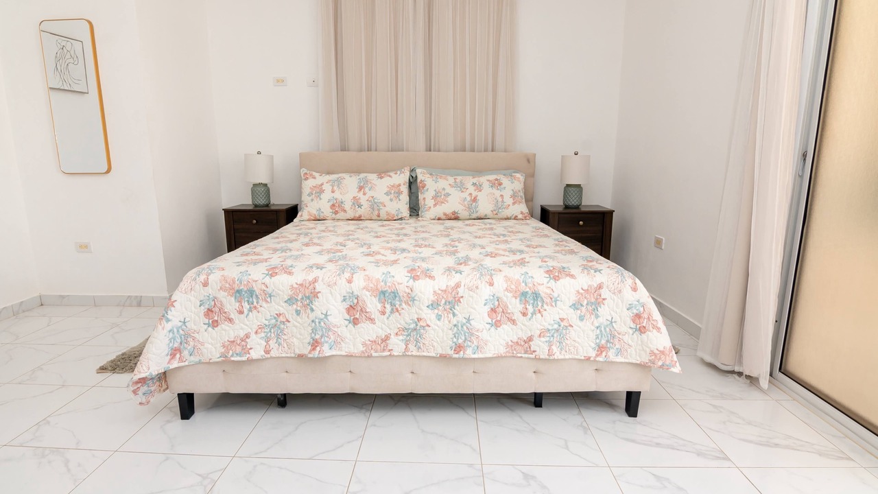 Photo of Bedroom in Costambar