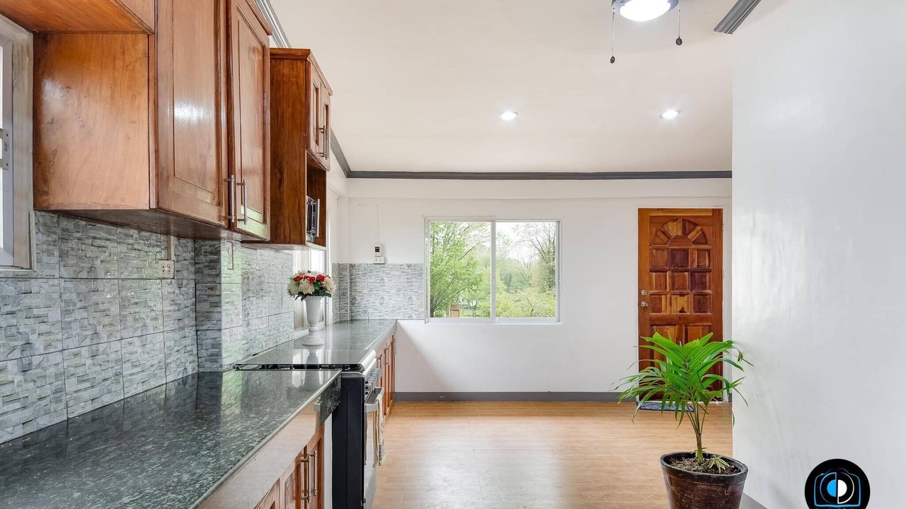 Photo of Kitchen in Loon