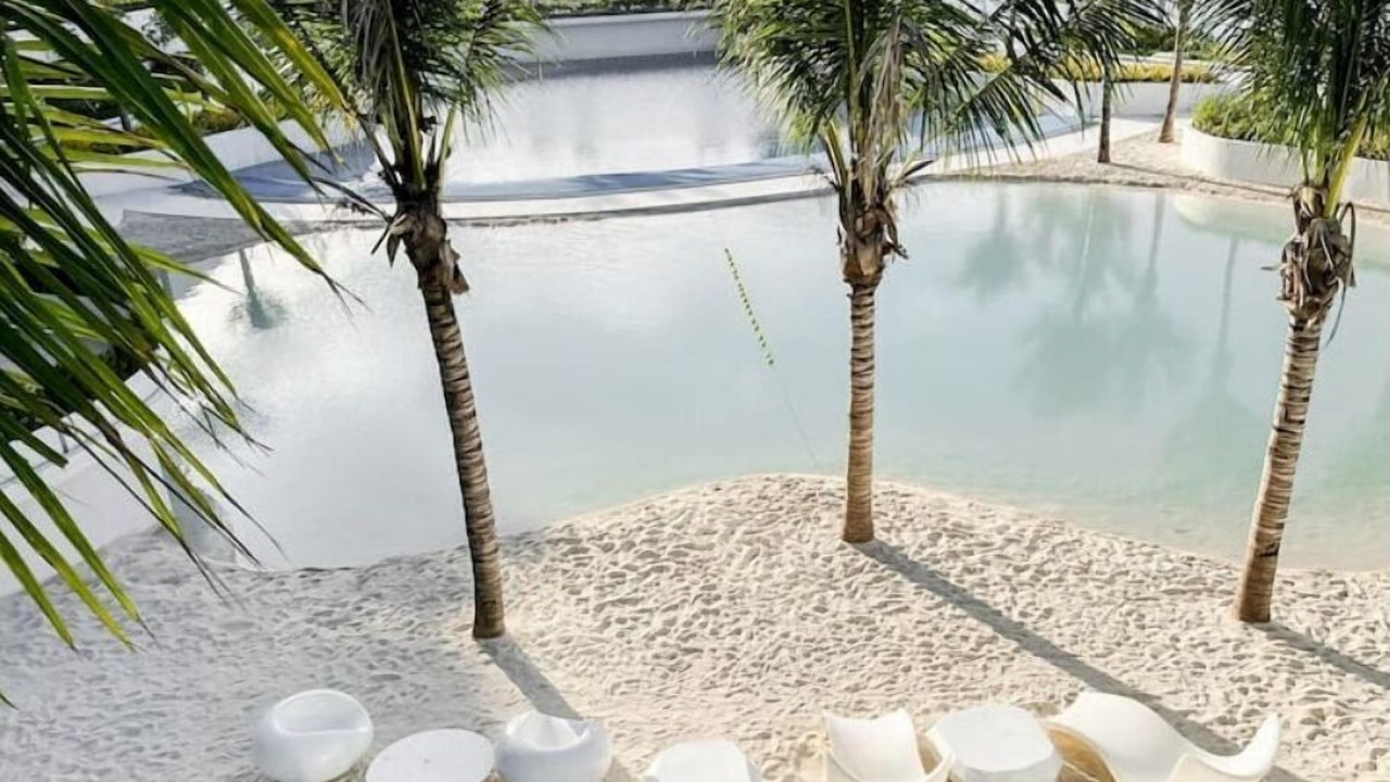 Photo of Outdoor in Bacolor