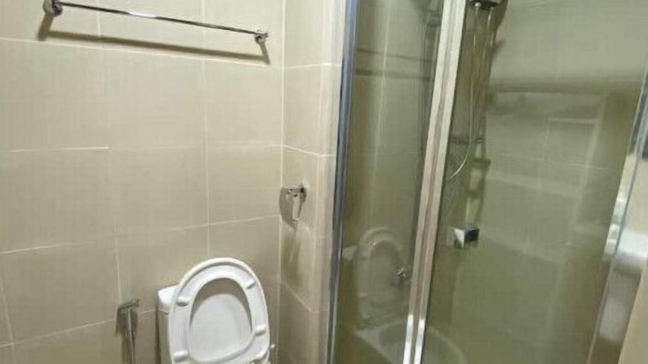 Photo of Bathroom in Highway Hills