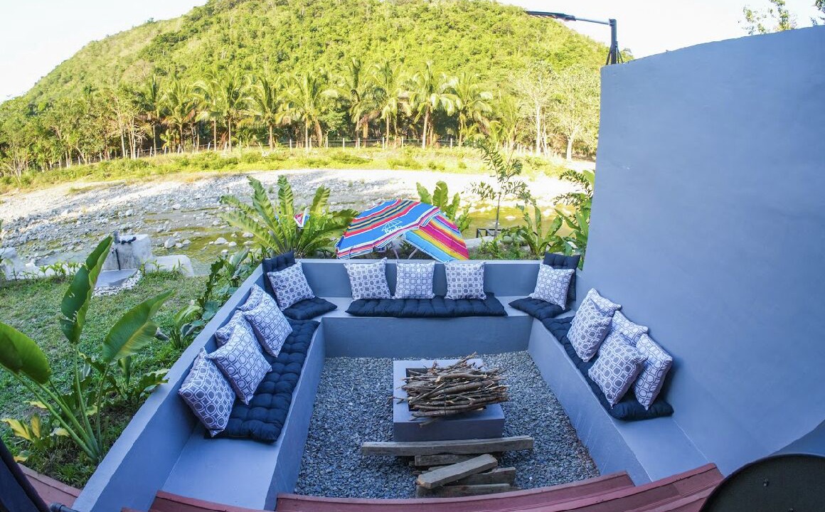 Photo of Patio Balcony in Rizal Province