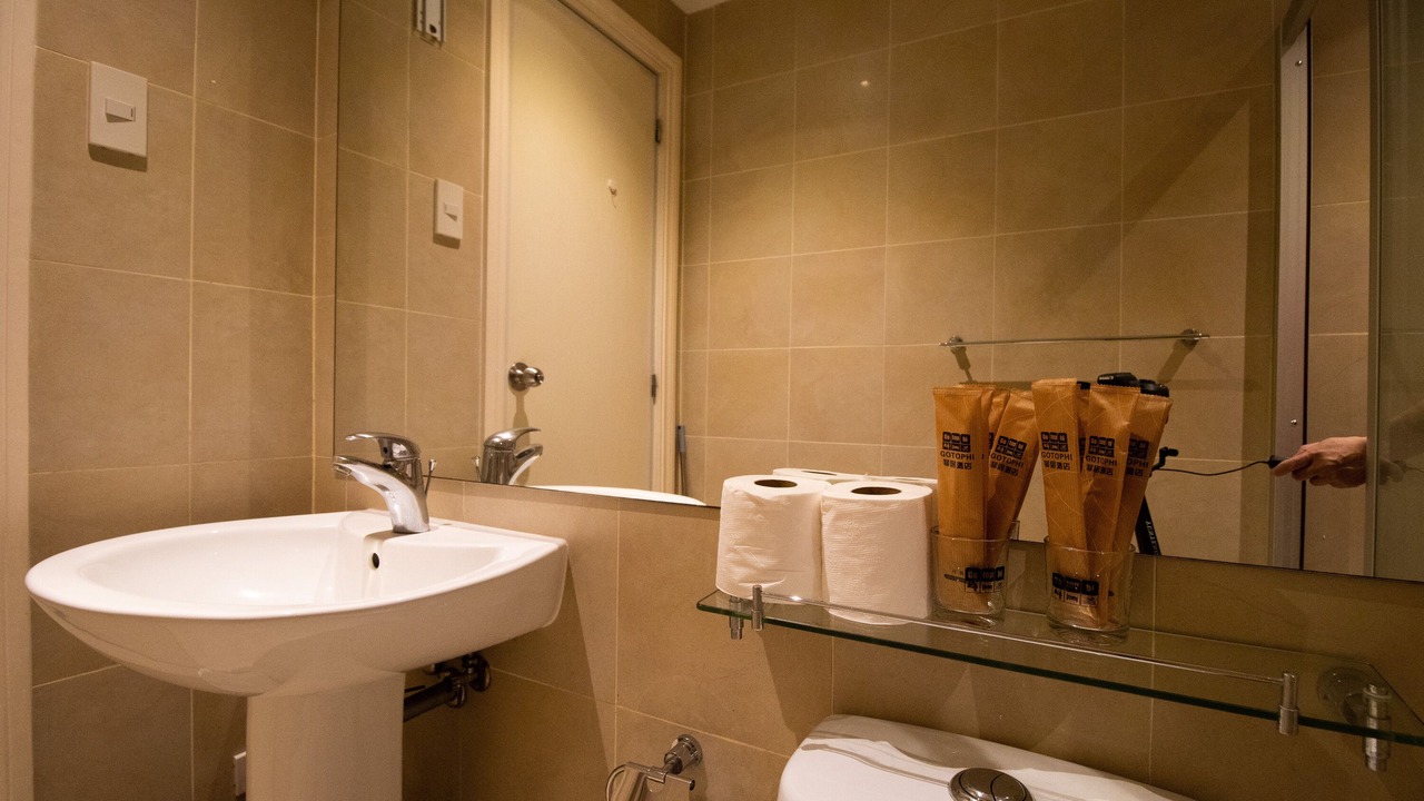 Photo of Bathroom in Valenzuela