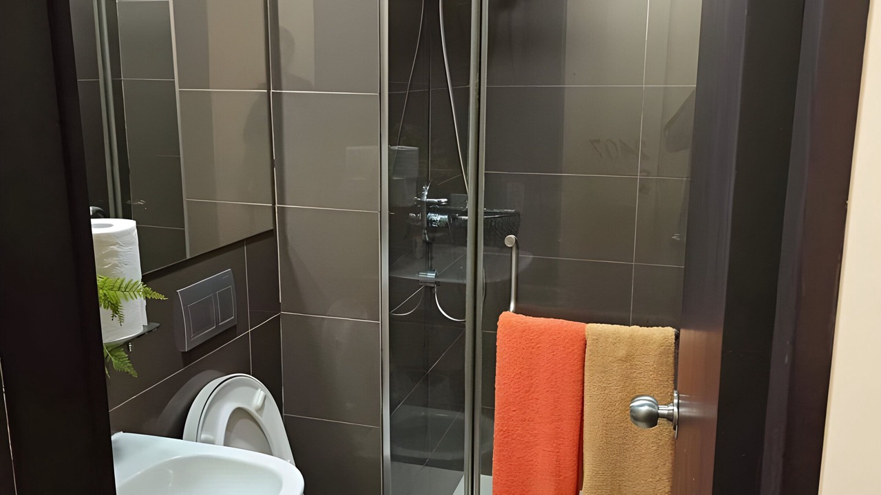 Photo of Bathroom in Quiapo
