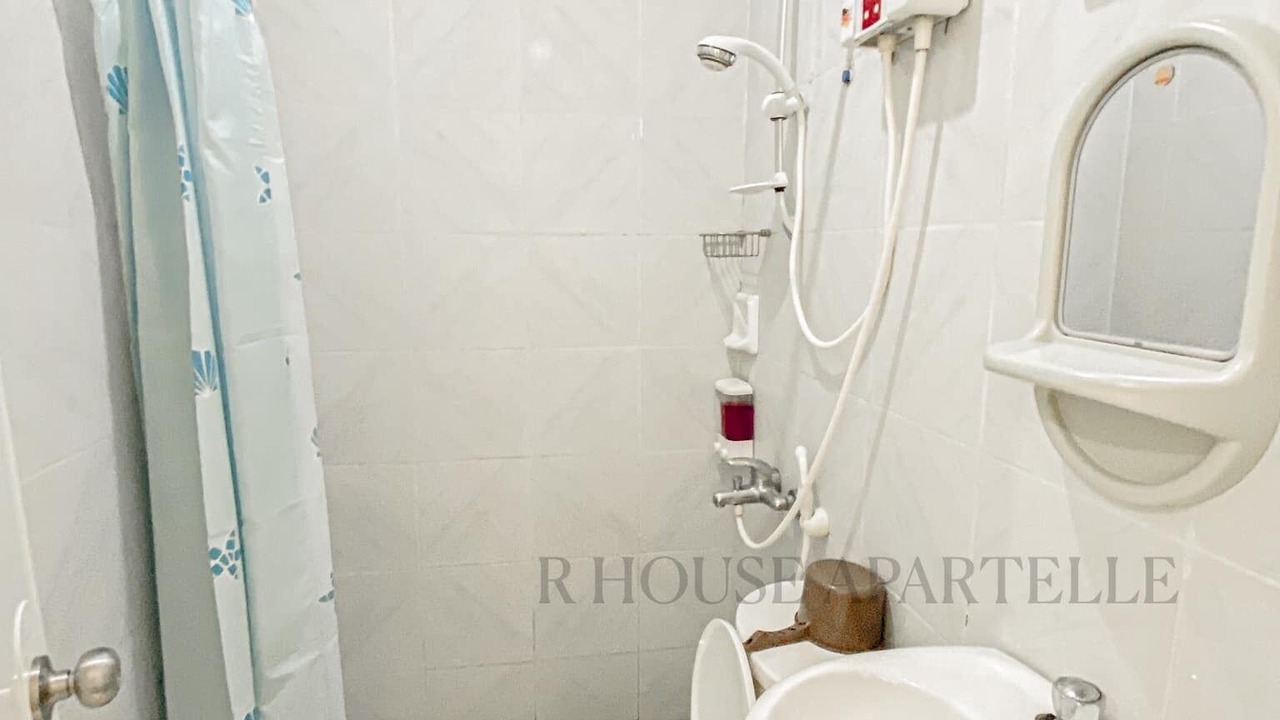 Photo of Bathroom in Manoc-Manoc