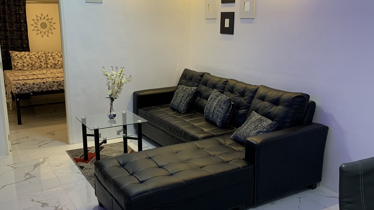 Photo of Livingroom in Clark