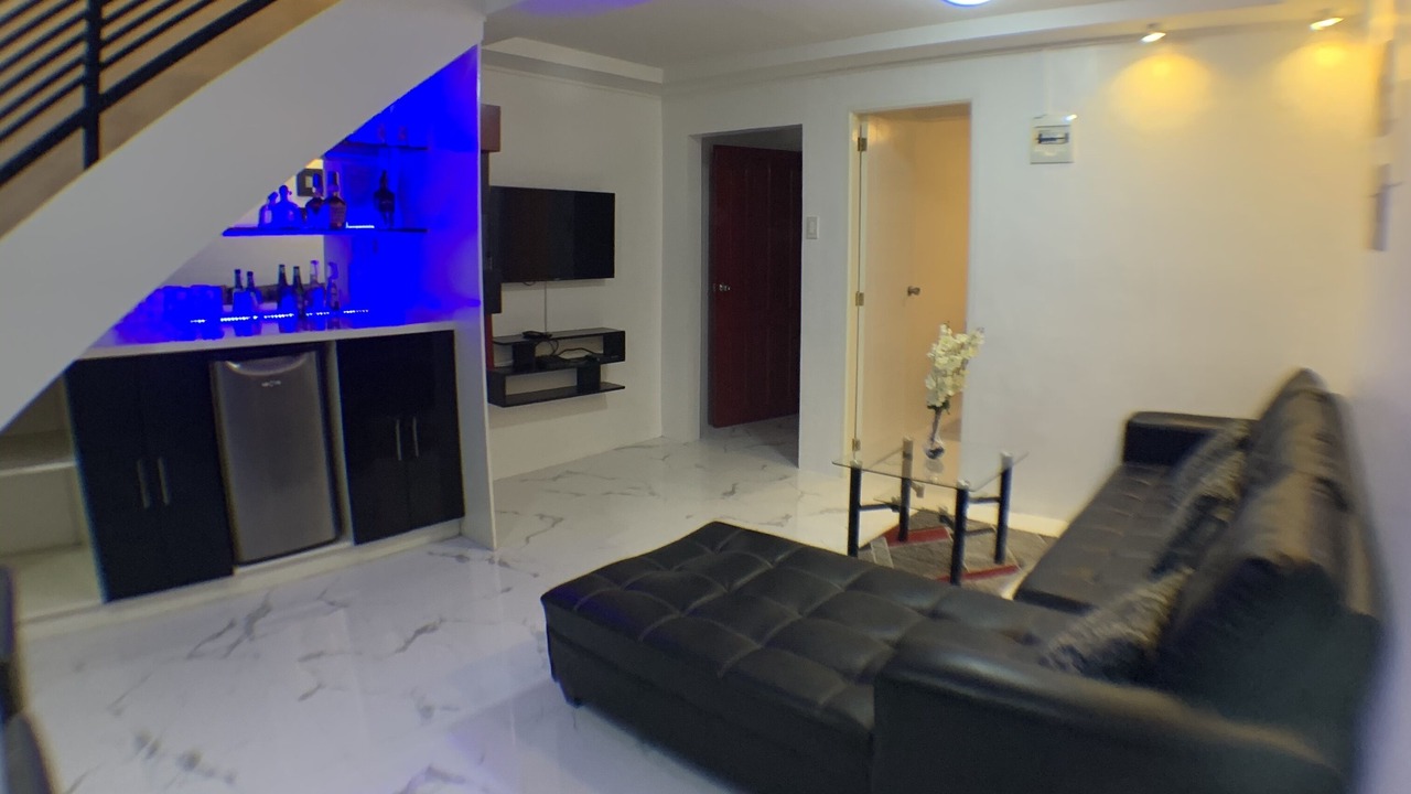 Photo of Livingroom in Clark