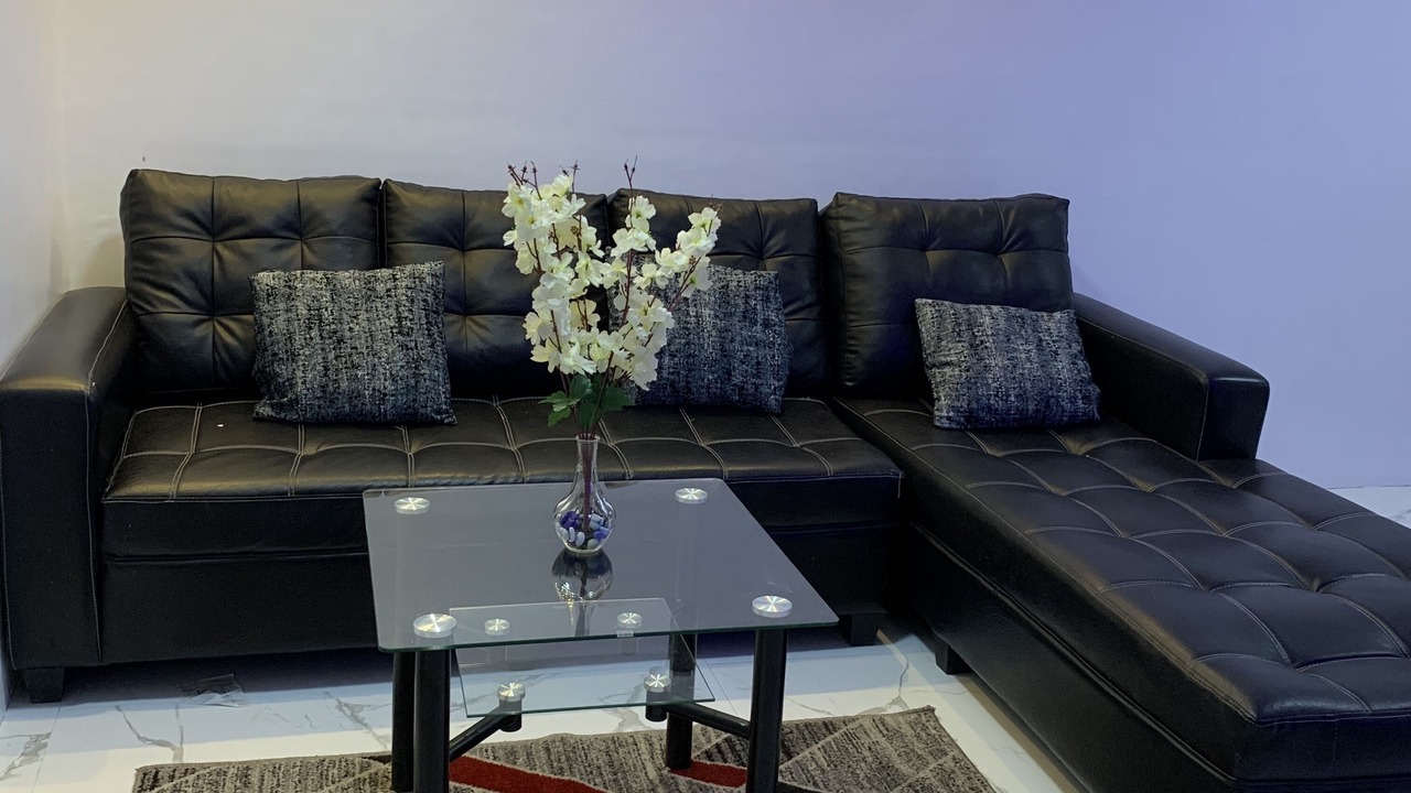 Photo of Livingroom in Clark