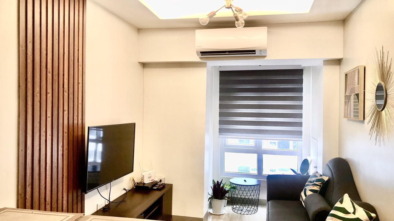 Photo of Livingroom in South Triangle