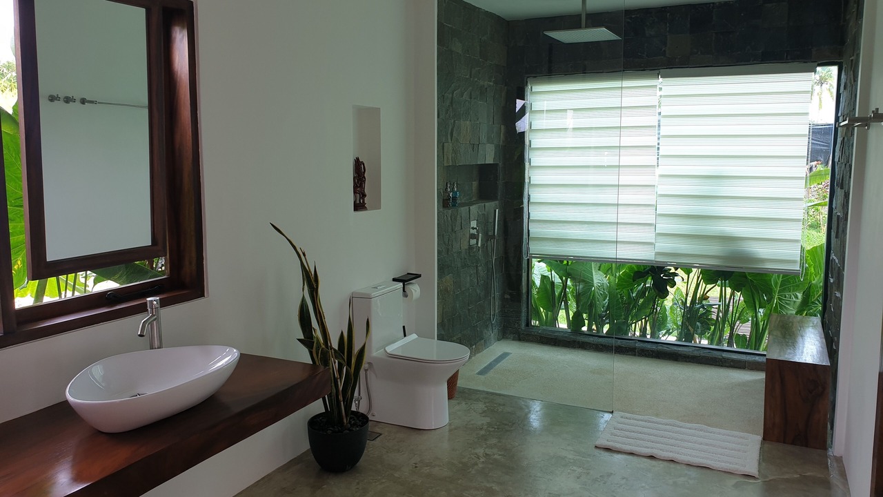 Photo of Bathroom in General Luna